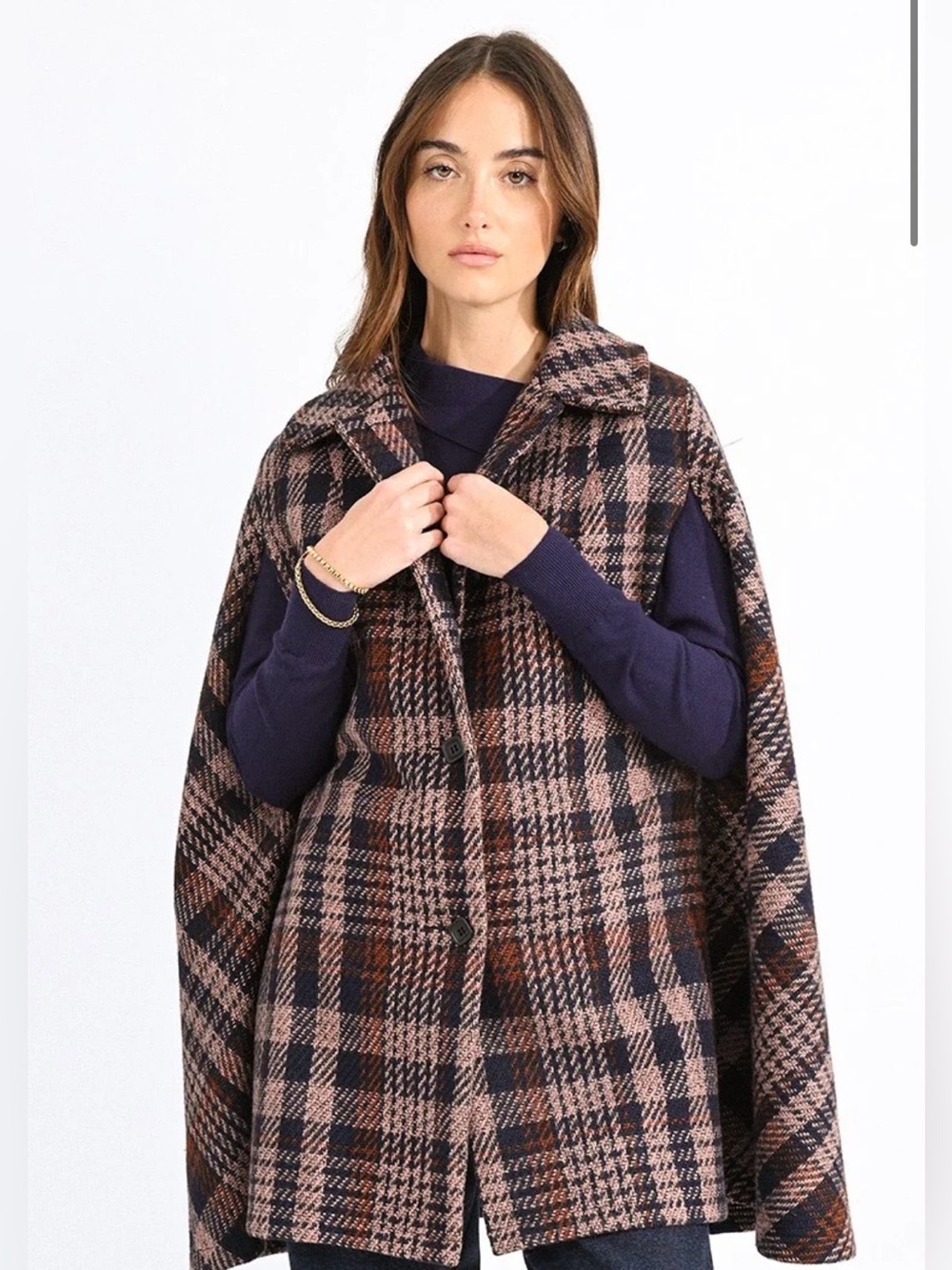 NWT’s MOLLY BRACKEN Tartan Edna Plaid Navy Blue Pink Cape Poncho Coat Size Small